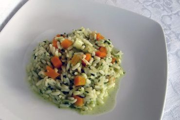 Reissalat mit Putenfleisch