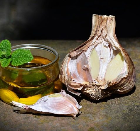 Knoblauchöl selber machen